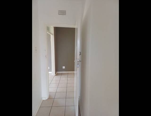 3 bed property to rent in LUIPAARDSVLEI